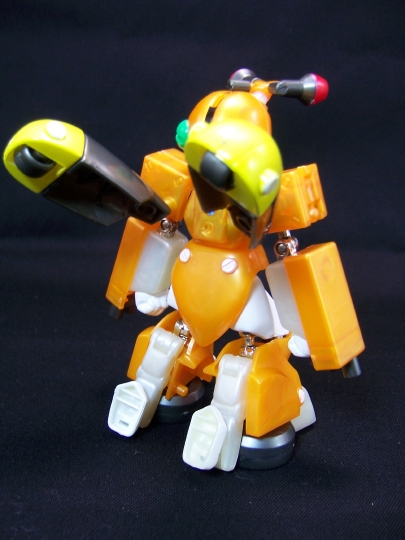 File:Saikachis dual model kit back.jpg